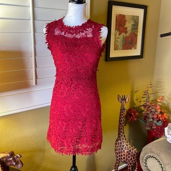 Romeo & Juliet Couture Red Lace Dress, SZ M - Picture 1 of 6